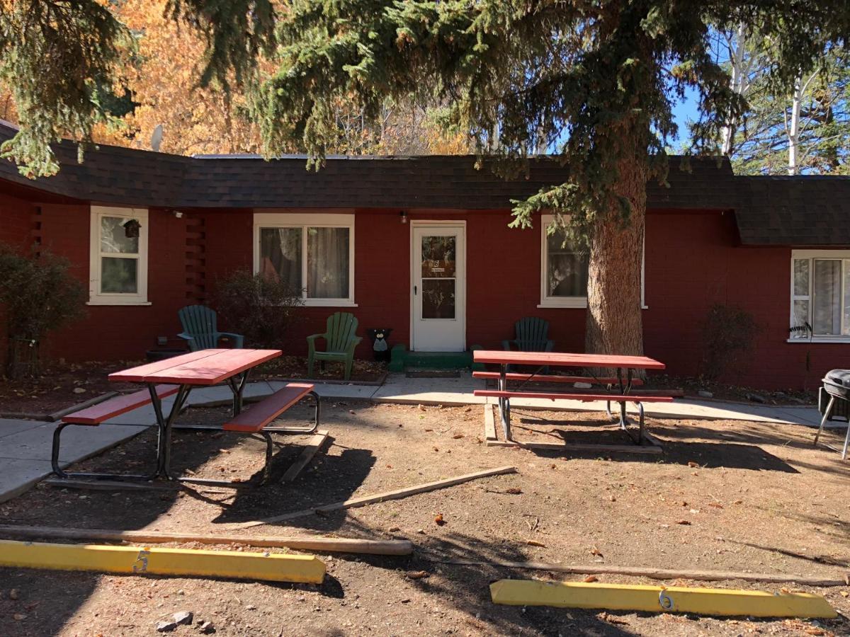 Stoney River Lodge Drake Exterior photo